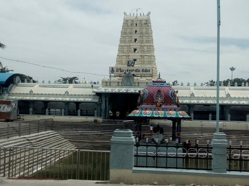 కాణిపాకం వరసిద్ధి వినాయక స్వామి ఆలయం